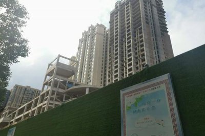 陕西西安长乐府小区 采用云对讲10寸门口机